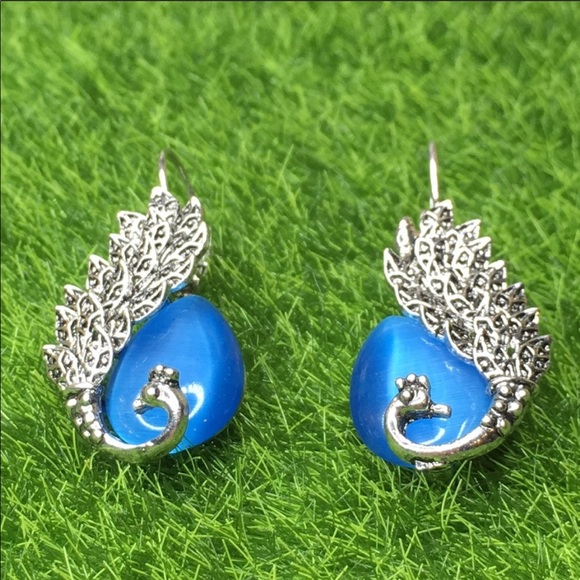 Peacock Earrings with Hatchback Clasp - Picture 6 of 6